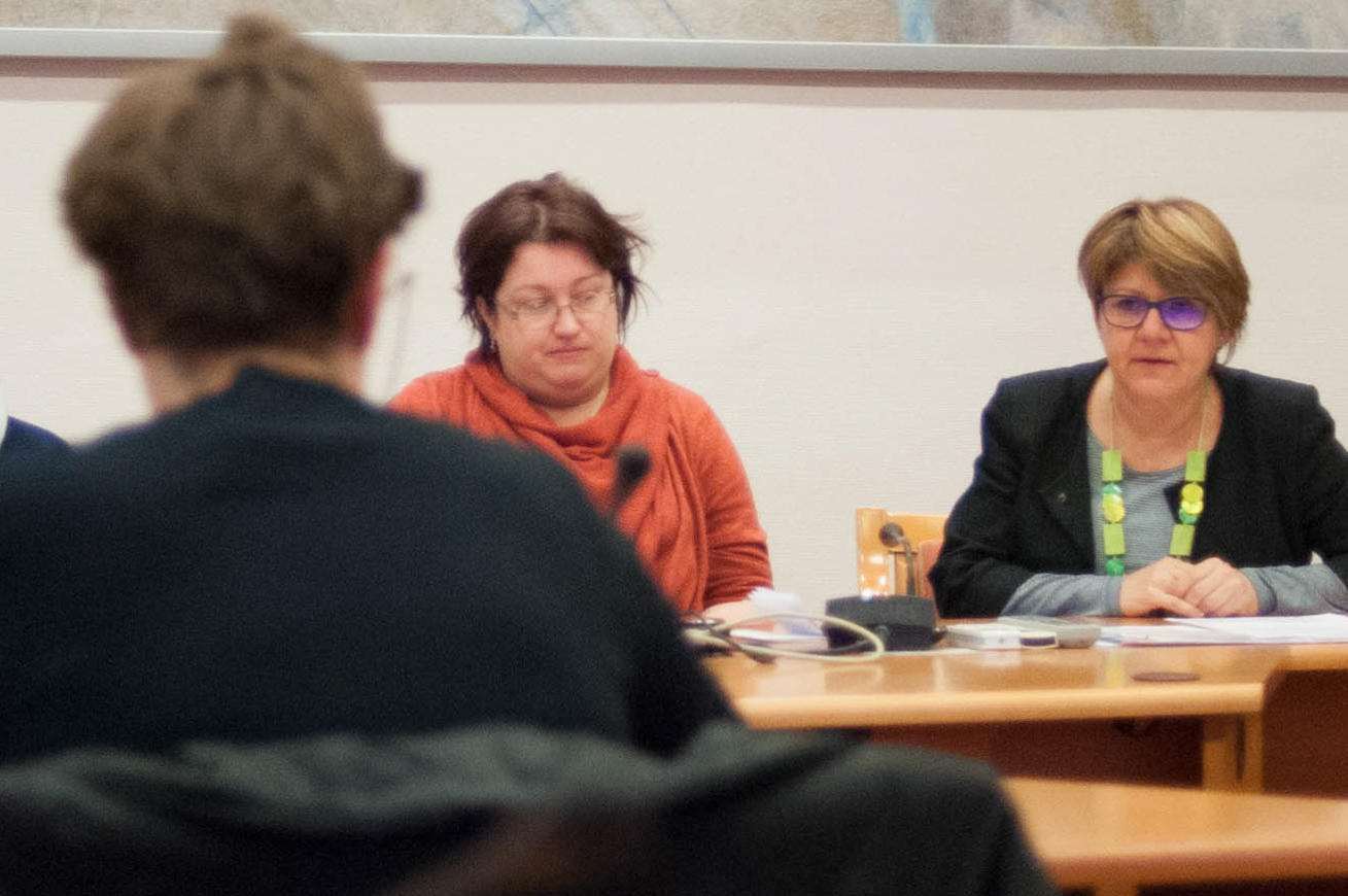 háttérbeszélgetés (2).jpg